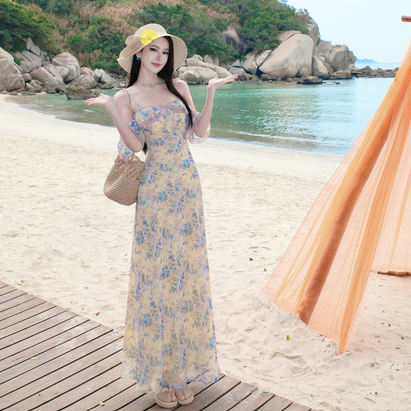 Off-Shoulder Lace Trim Floral Print Dress with Built-In Bra - Image 5