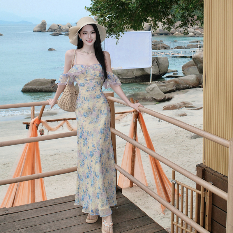 Off-Shoulder Lace Trim Floral Print Dress with Built-In Bra - Image 2