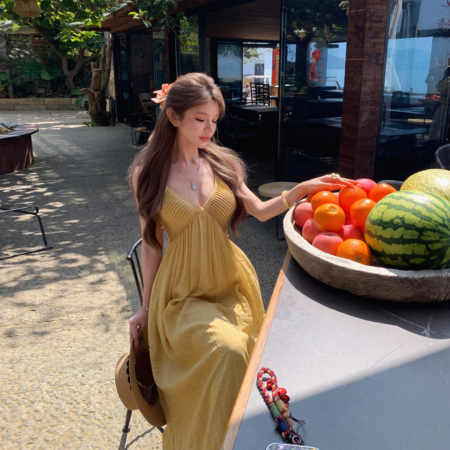 Summer Sleeveless V-Neck Maxi Dress with Pleated Details - Image 3