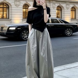 Black One-Shoulder Off-Shoulder Irregular T-Shirt for Women 2026 Summer Short Sleeve Top
